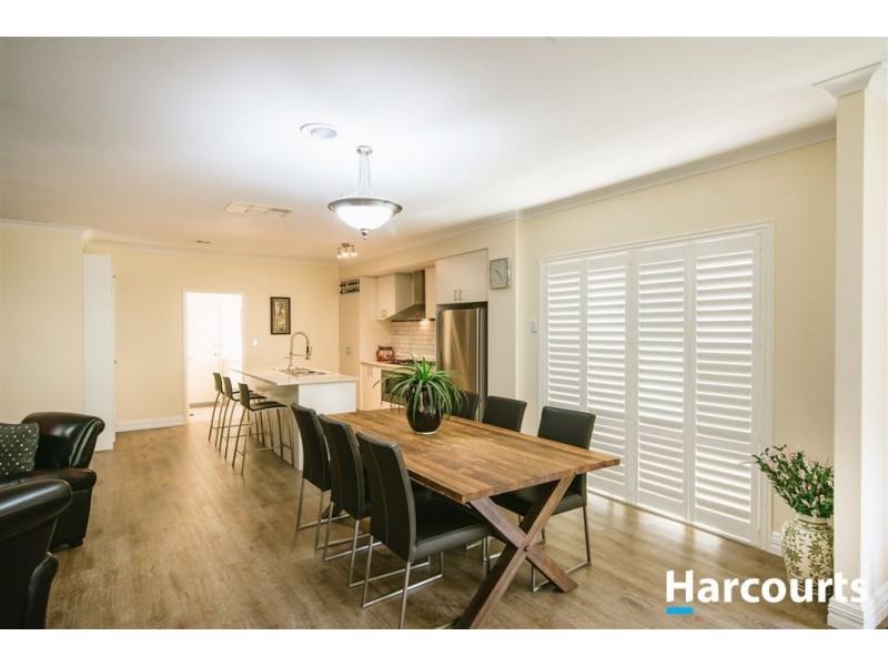 2 Dunedin Chase, Hocking WA 6065