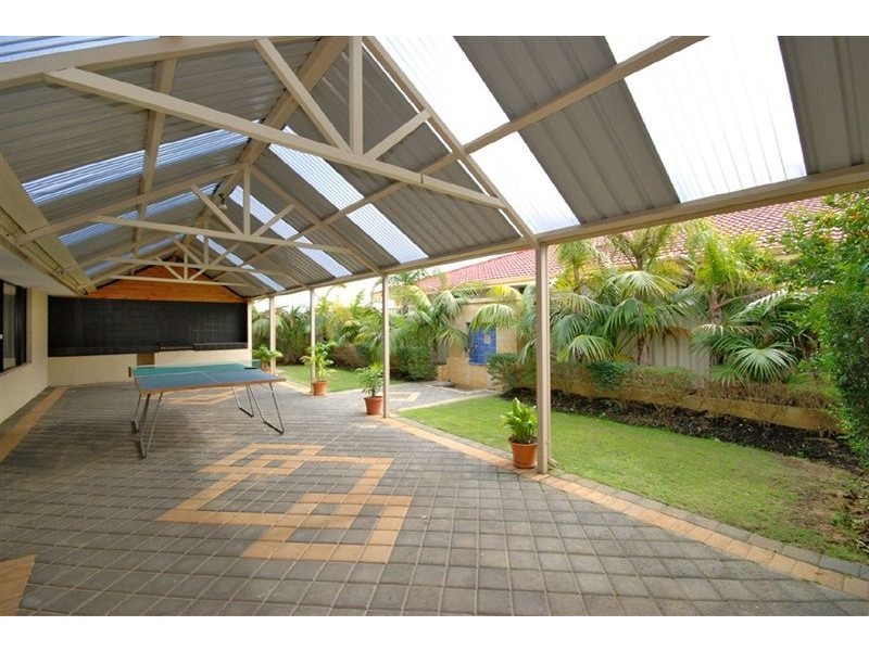 5 Keatons Lane, Iluka WA 6028