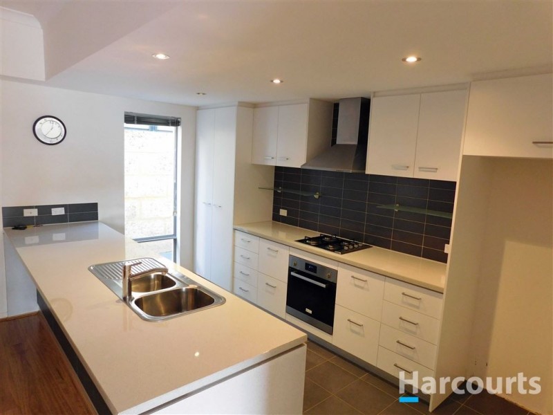 14 Kitson Turn, Clarkson WA 6030