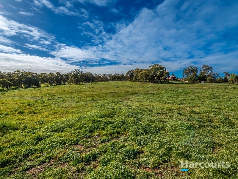 440 Santa Gertrudis Drive, Lower Chittering WA 6084