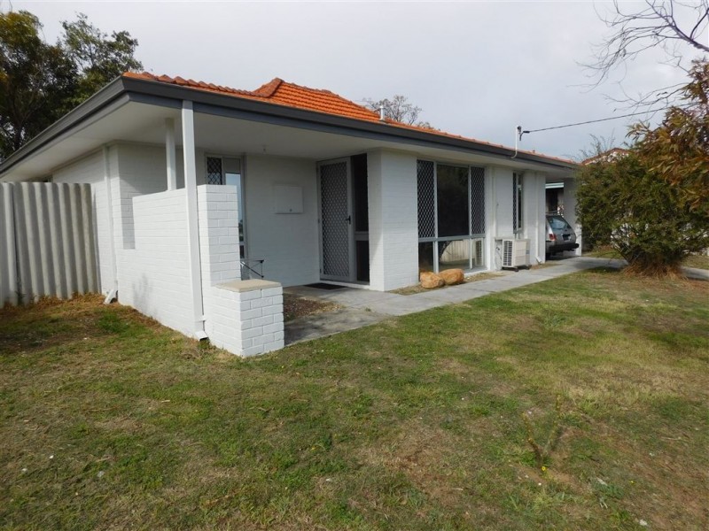 305 Camberwarra Drive, Craigie WA 6025