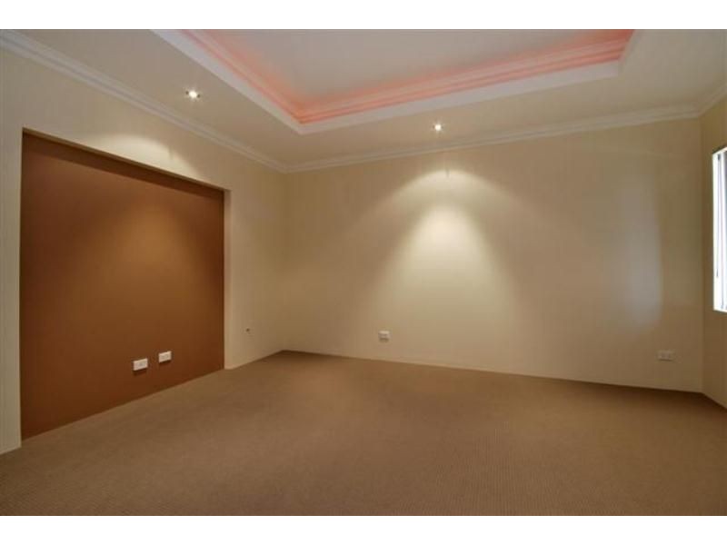 15 Clontarf Way, Butler WA 6036