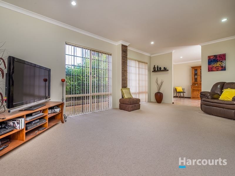 103 Ridgewood Loop, Bullsbrook WA 6084