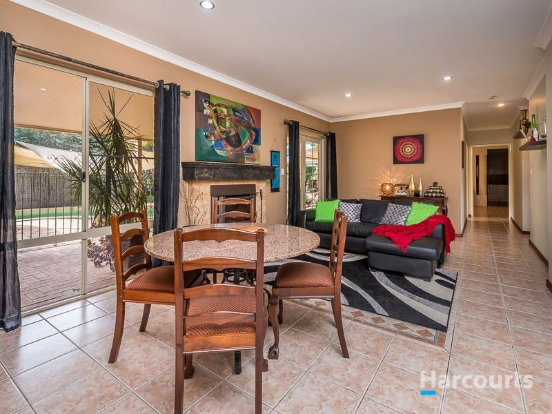 103 Ridgewood Loop, Bullsbrook WA 6084