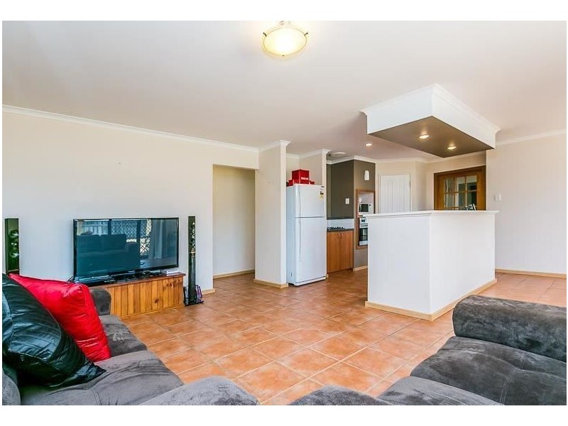 25 Durrington Glade, Clarkson WA 6030