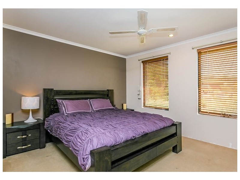 25 Durrington Glade, Clarkson WA 6030