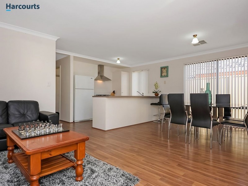 10 Francina View, Sinagra WA 6065
