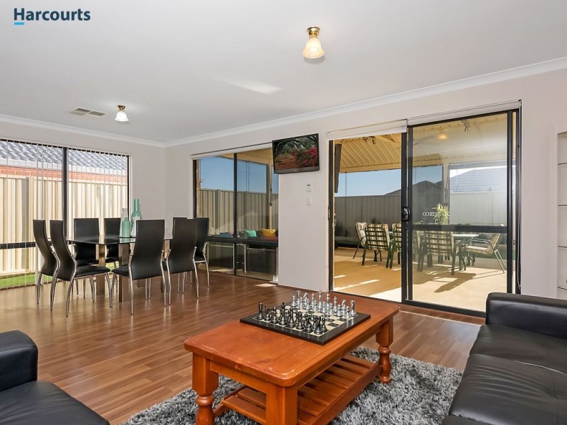10 Francina View, Sinagra WA 6065