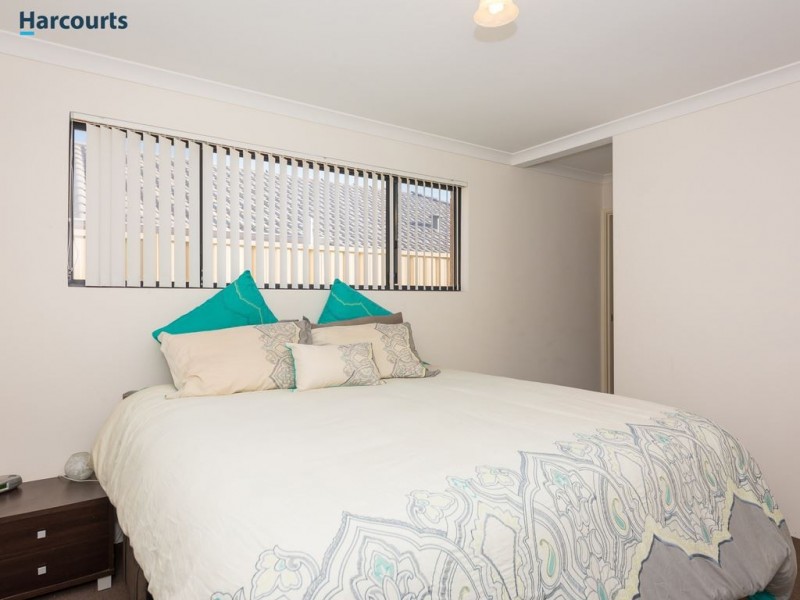 10 Francina View, Sinagra WA 6065