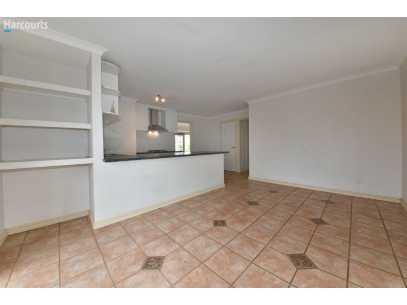 2 Meech Way, Clarkson WA 6030