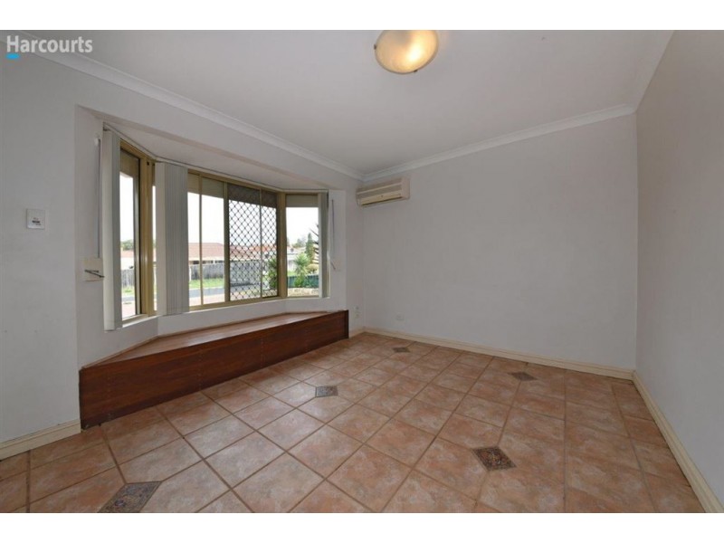 2 Meech Way, Clarkson WA 6030