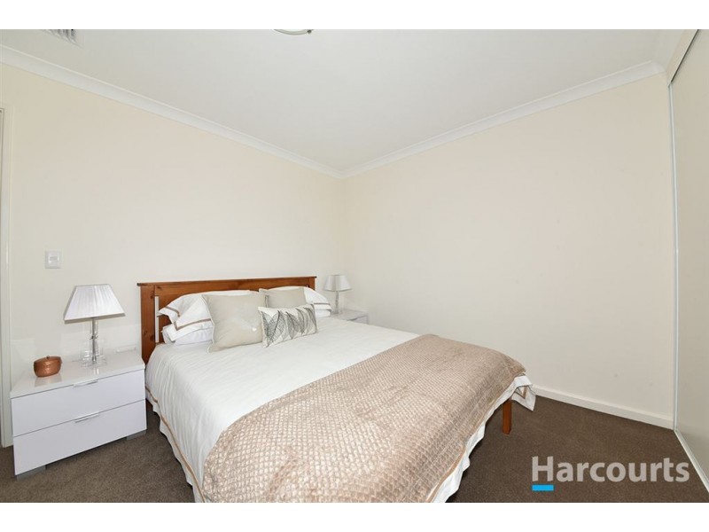 Villa 33/25-27 Parkhill Way, Wilson WA 6107