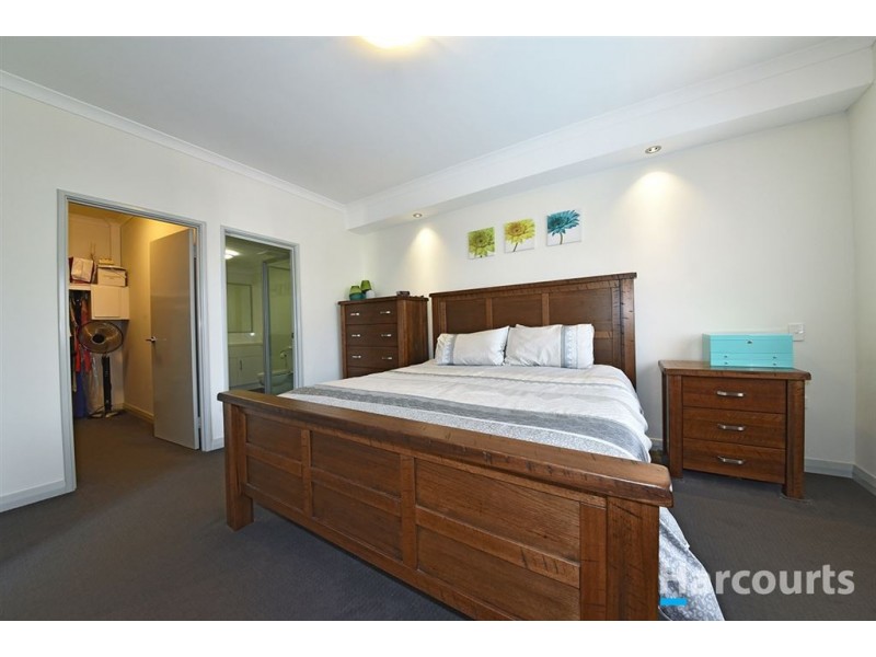 15/88 Lakeside Drive, Joondalup WA 6027