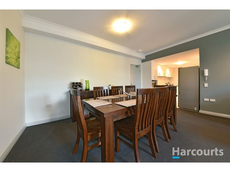 15/88 Lakeside Drive, Joondalup WA 6027