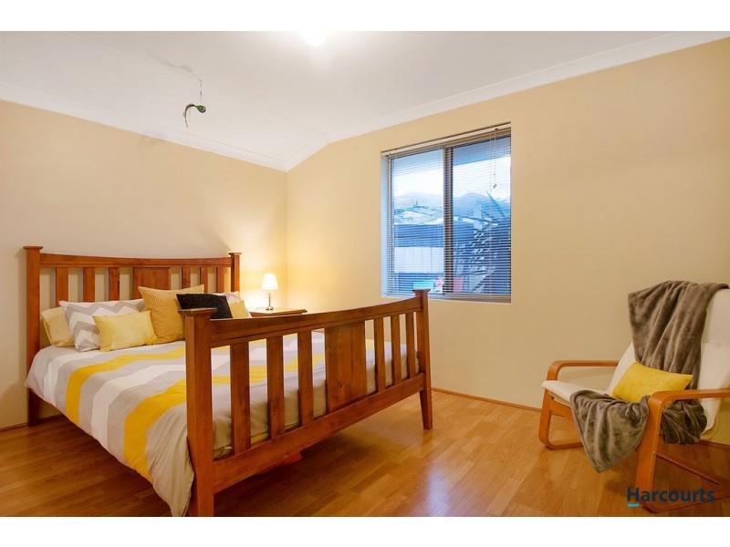 5 Blairgowie Heights, Kinross WA 6028