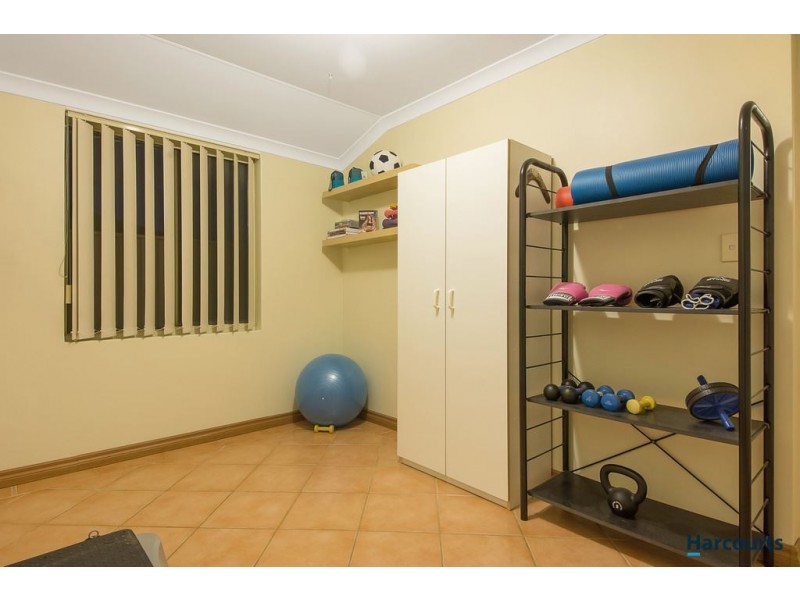 5 Blairgowie Heights, Kinross WA 6028