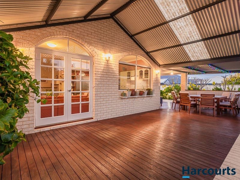 9 Carlton Turn, Currambine WA 6028