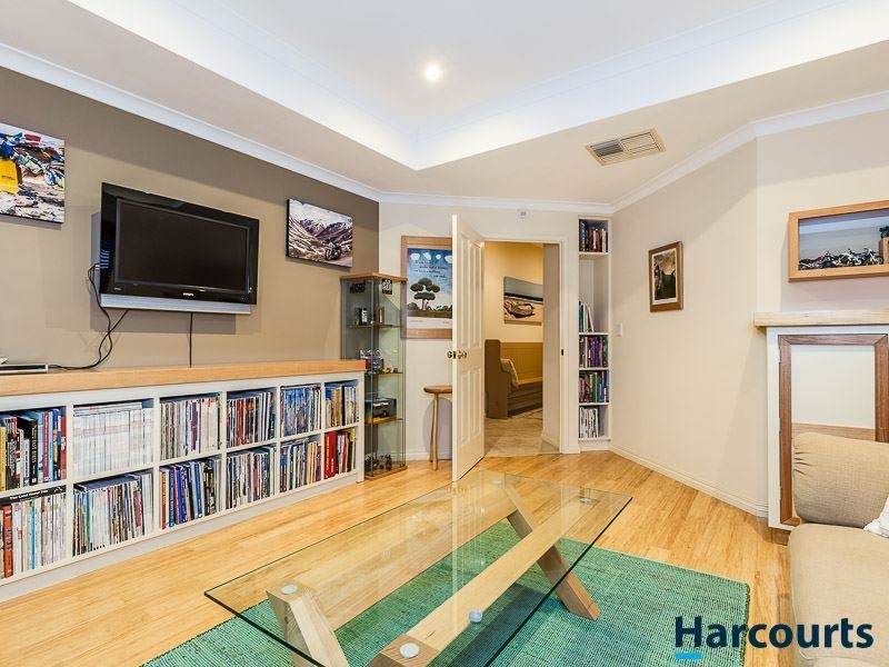 9 Carlton Turn, Currambine WA 6028