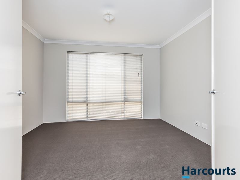 16 Francina View, Sinagra WA 6065