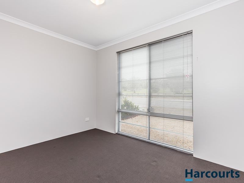 16 Francina View, Sinagra WA 6065