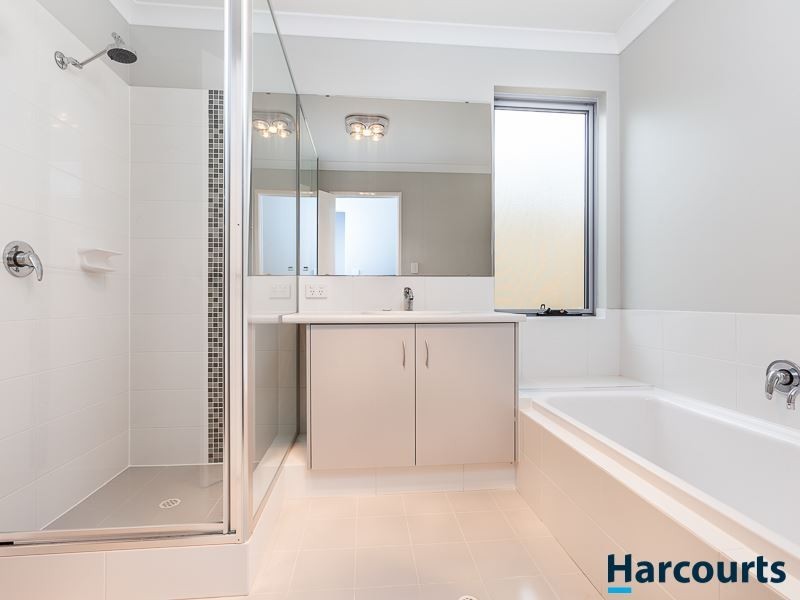 16 Francina View, Sinagra WA 6065