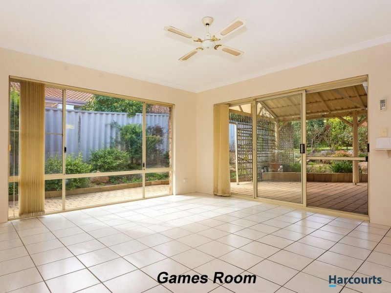 2 Kirkdale Turn, Kinross WA 6028