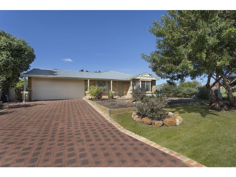 16 Mousehole Crescent, Yanchep WA 6035