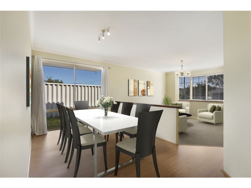 16 Mousehole Crescent, Yanchep WA 6035