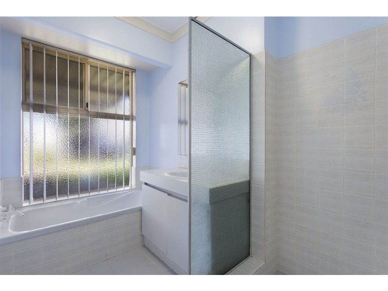 16 Mousehole Crescent, Yanchep WA 6035