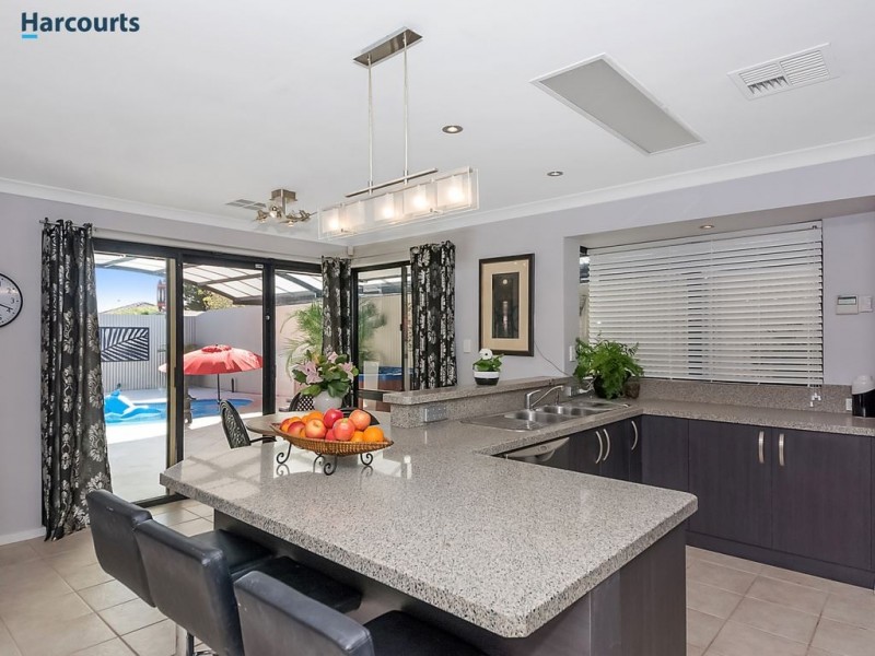 33 Transom Way, Ocean Reef WA 6027