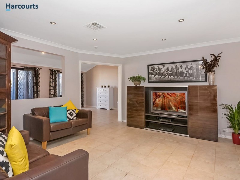 33 Transom Way, Ocean Reef WA 6027