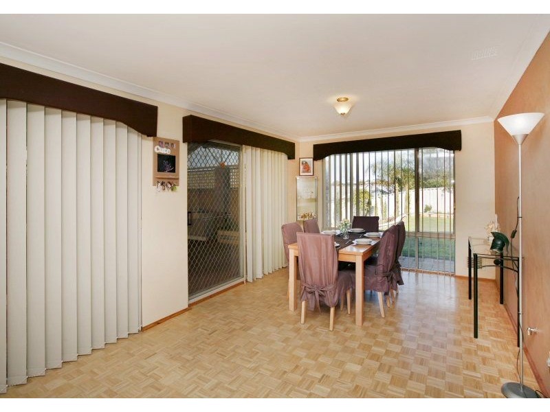 6 Earlsferry Green, Kinross WA 6028