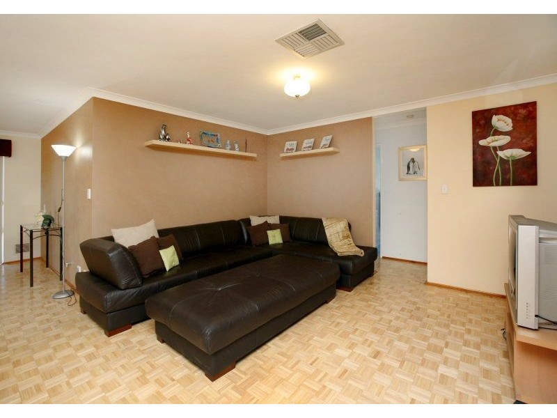 6 Earlsferry Green, Kinross WA 6028