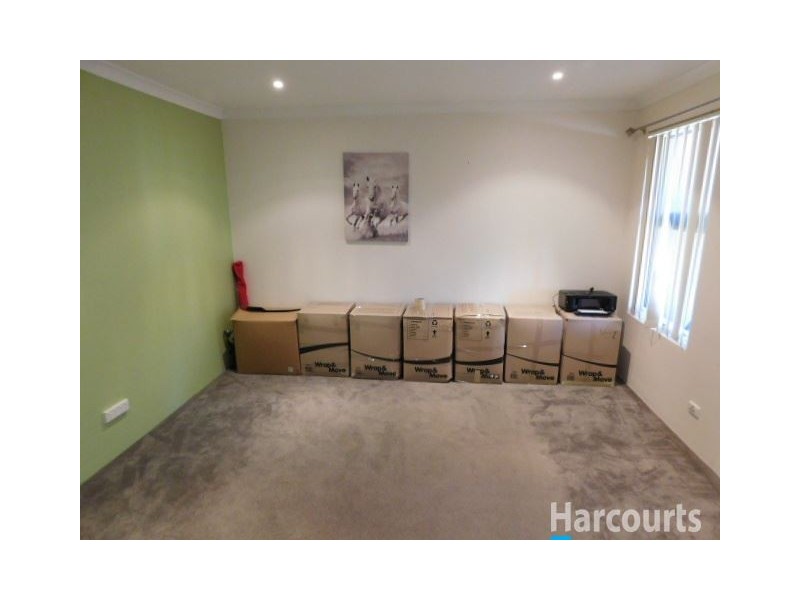 31 Compar Road, Banksia Grove WA 6031