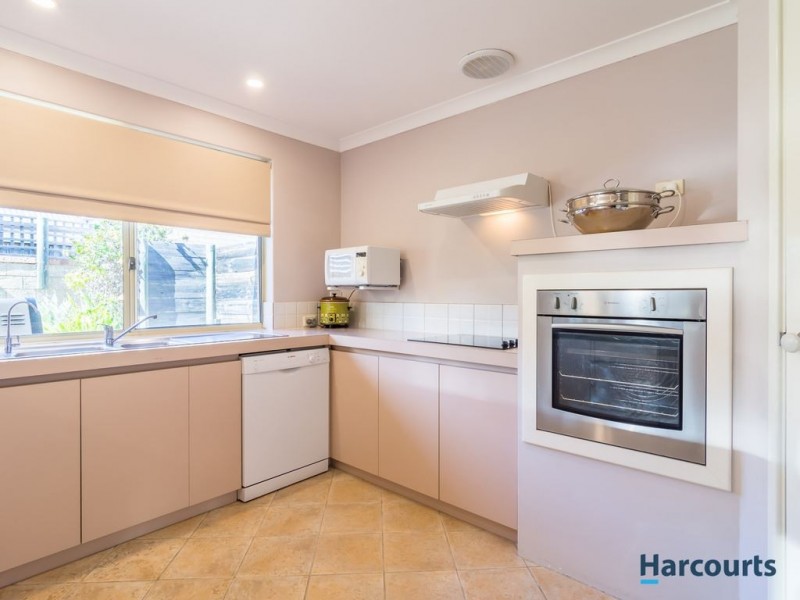 5 Fowey Loop, Mindarie WA 6030