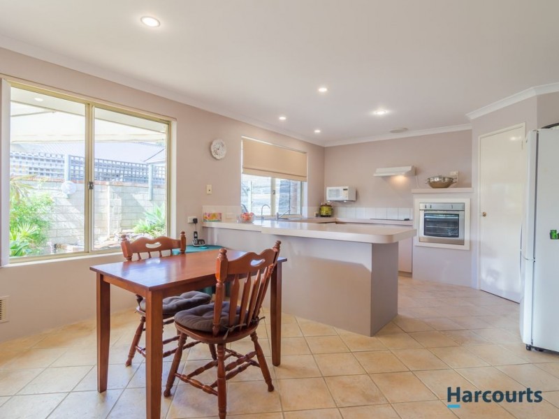 5 Fowey Loop, Mindarie WA 6030