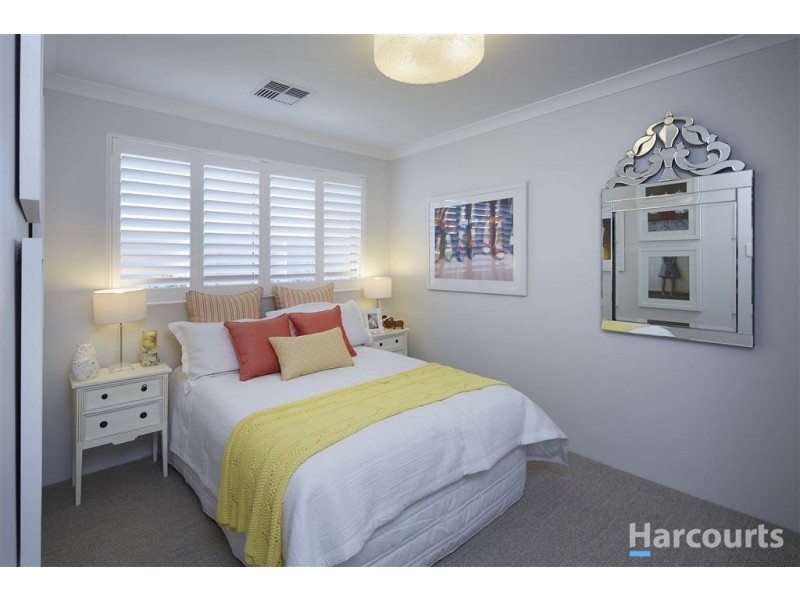 8 Horsenall Close, Ellenbrook WA 6069