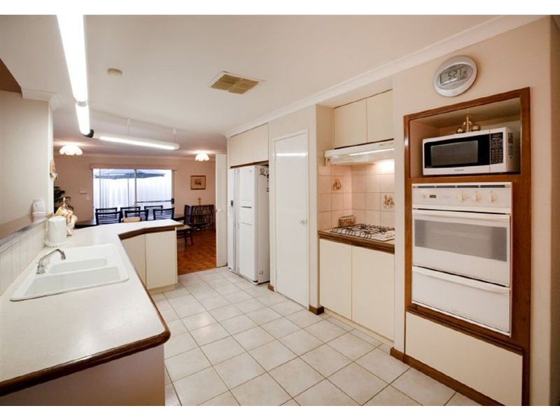 4 Dunkeld Glen, Kinross WA 6028