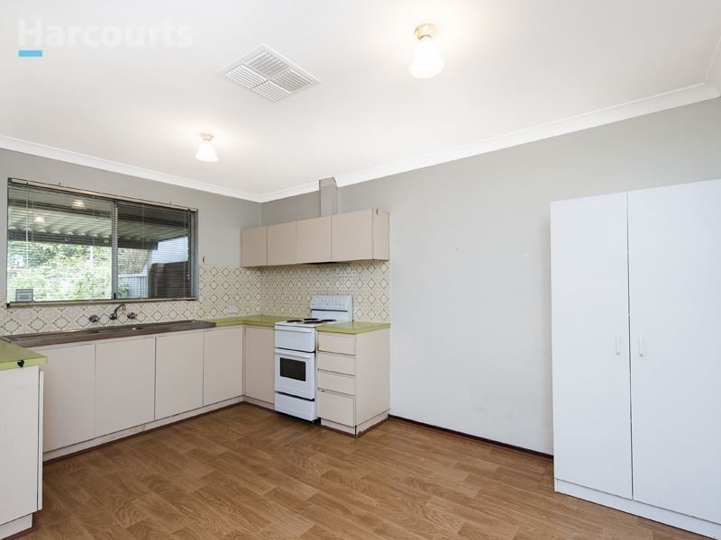 8A Pompano Court, Heathridge WA 6027