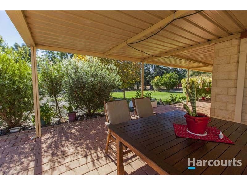 194 Archibald Street, Muchea WA 6501