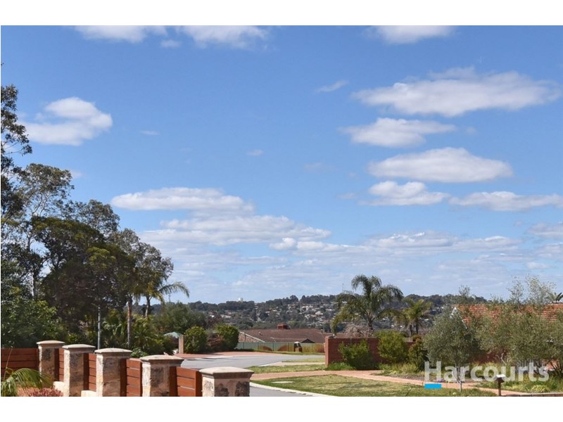 14 Woodland Loop, Edgewater WA 6027