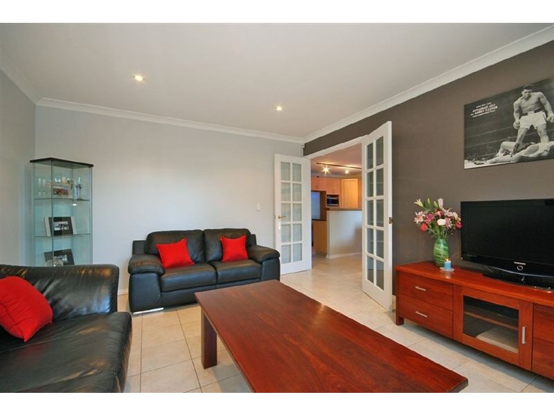 1/21 Narrung Way, Nollamara WA 6061