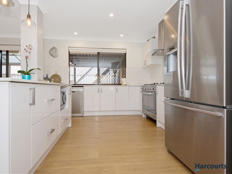 2 The Gap, Ocean Reef WA 6027