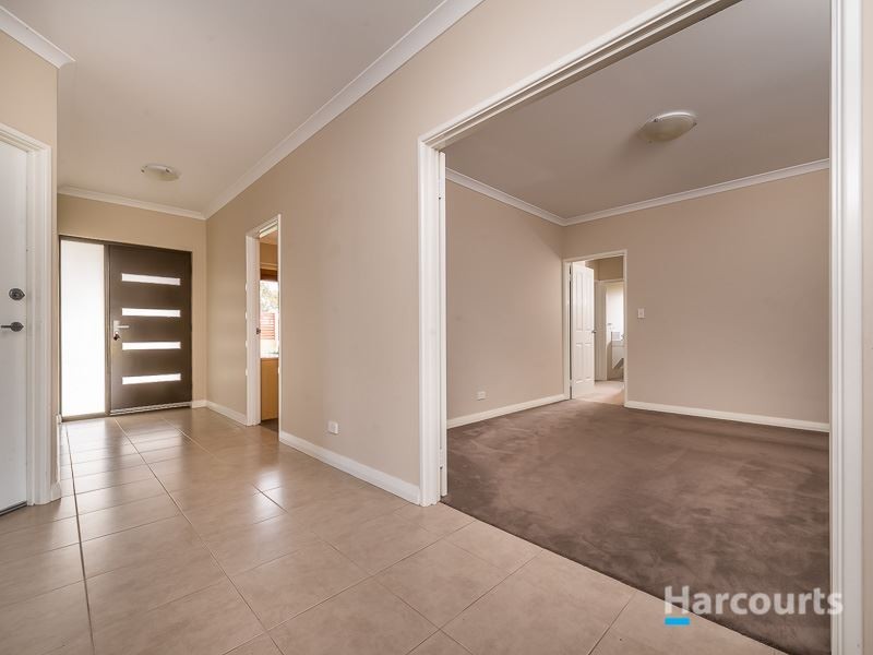 38 Alvarez Parkway, Tapping WA 6065