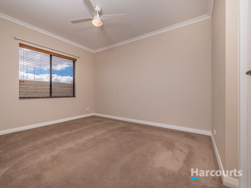 38 Alvarez Parkway, Tapping WA 6065
