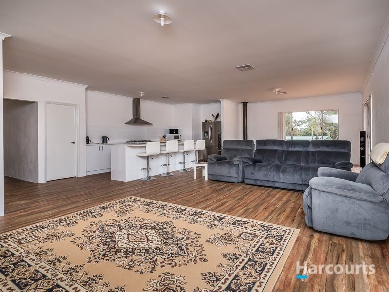 75 Holstein Loop, Lower Chittering WA 6084