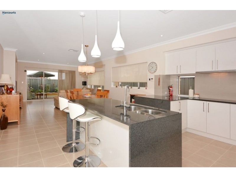 36 Parkland Drive, Yanchep WA 6035