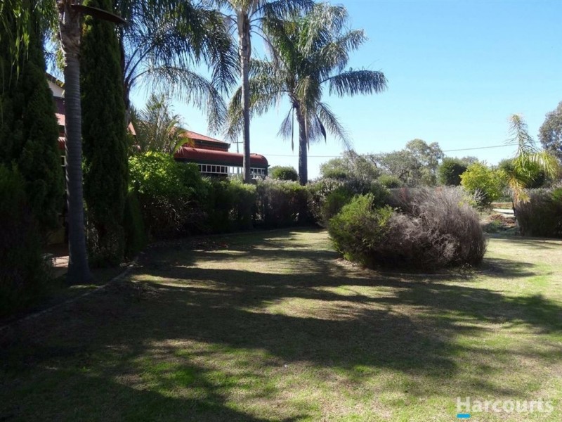 65 Lorian Road, Gnangara WA 6077