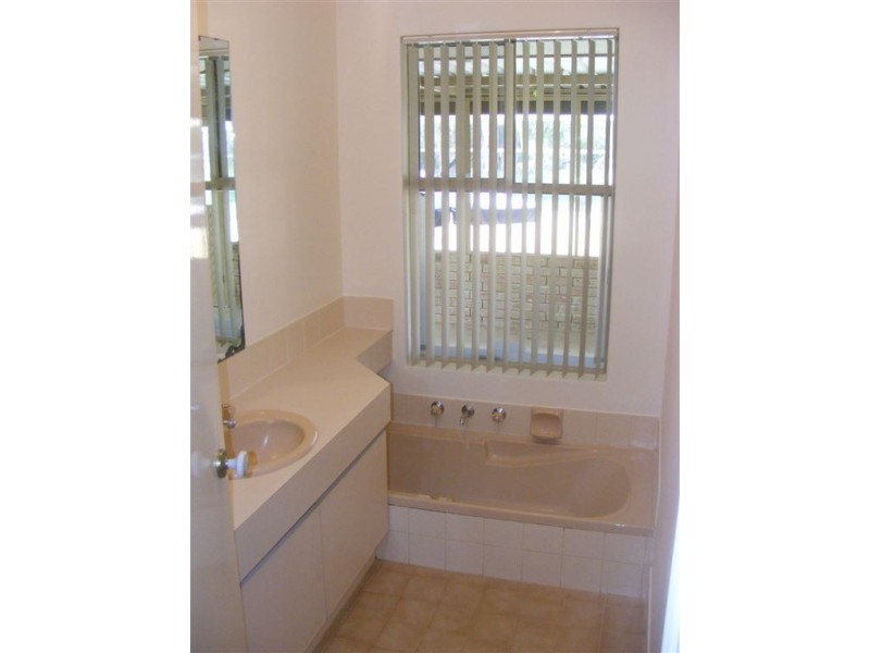 70 Bailey Road, Carabooda WA 6033