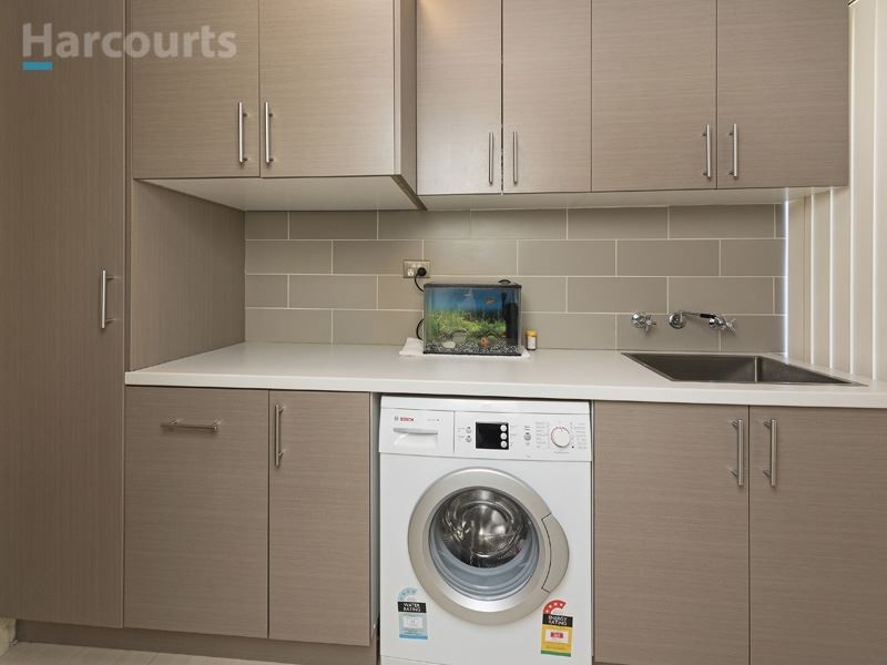 1 Wayford Circle, Hocking WA 6065